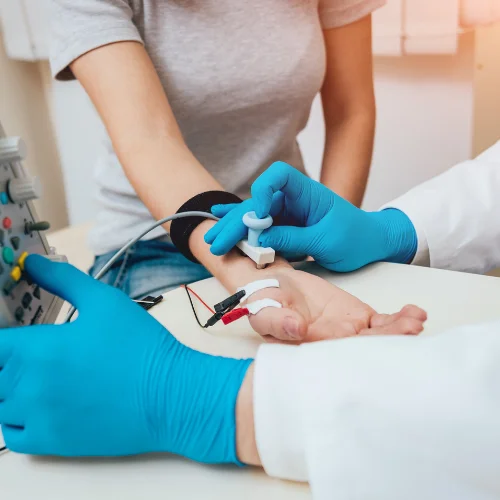 The effectiveness of surfaced-EMG controlled robot-assisted therapy in hand recovery after stroke 1 surfaced-EMG controlled robot-assisted therapy